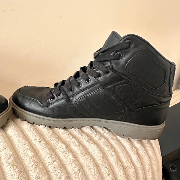 Osiris Black DCN Boots Men size 13 - Picture 9 of 11